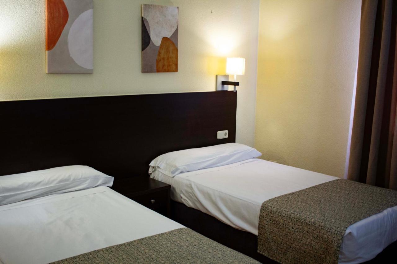 Hotel Tudanca-Aranda II Fuentespina Bagian luar foto